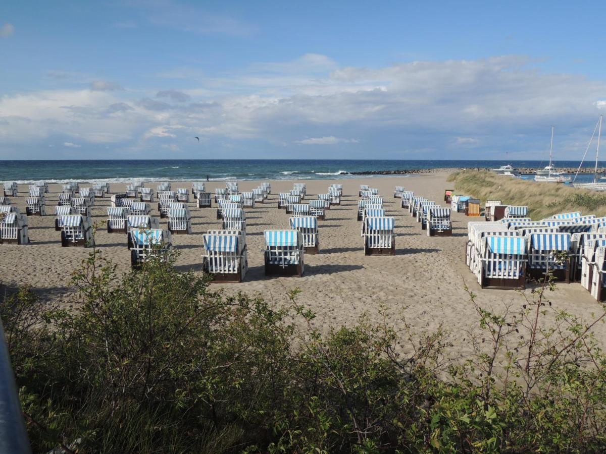 Ferienwohnung Antes - Zum Gluckswinkel Ostseebad Kühlungsborn Екстериор снимка